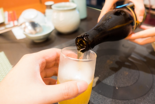 日本の飲み会の風習は不思議で理不尽な事だらけ もっと楽しくお酒を飲みたい 快晴ブログ